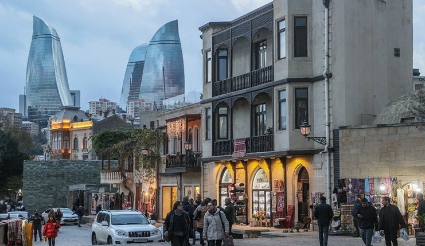 باكو تدعو باريس للتحقيق في أنشطة فرنسية تجسسية في أذربيجان
