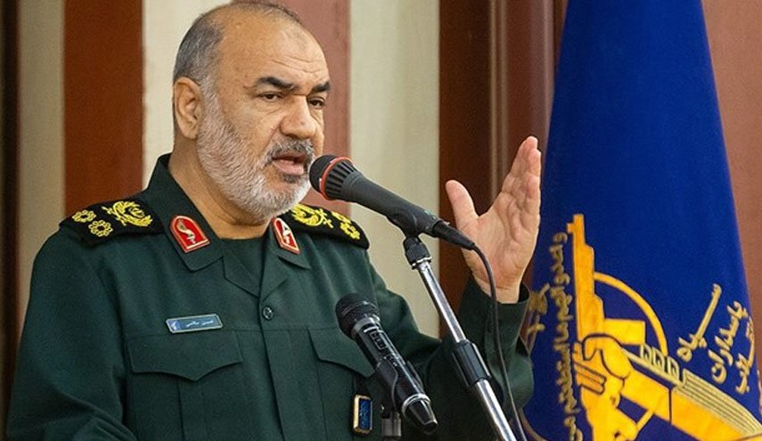 سرلشکر سلامی: ناو ابومهدی همه اجزای اصلی یک نبرد را در خود دارد