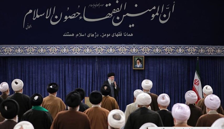 رهبر انقلاب: نمایندگان جدید مراقب باشند کام ملت و فضای سیاسی کشور تلخ نشود