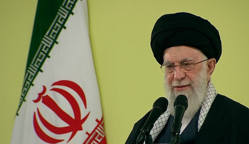 رهبر انقلاب: قدرت مقاومت محاسبه غلط آمریکایی‌ها برای این منطقه را بهم زد/ رژیم صهیونیستی در بیرون آمدن از بحران نیز دچار بحران است