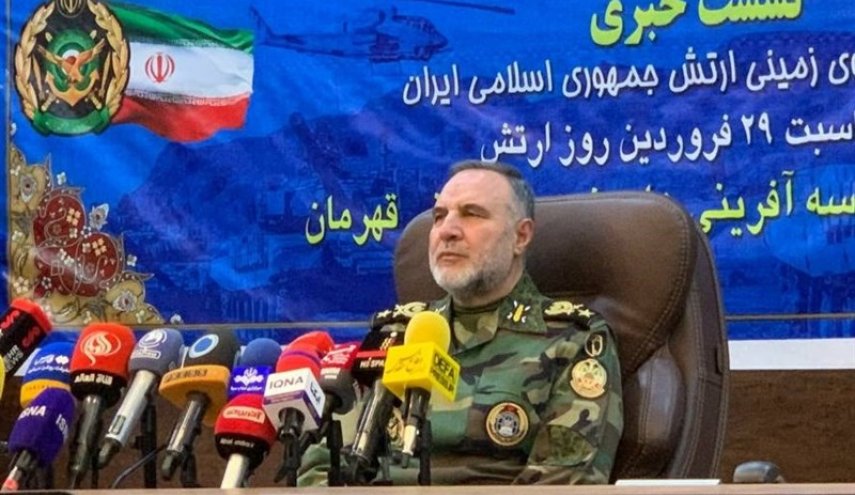 حضور ۱۱ تیپ ارتش در مرزها/ پاسخگوی هر تهدیدی هستیم