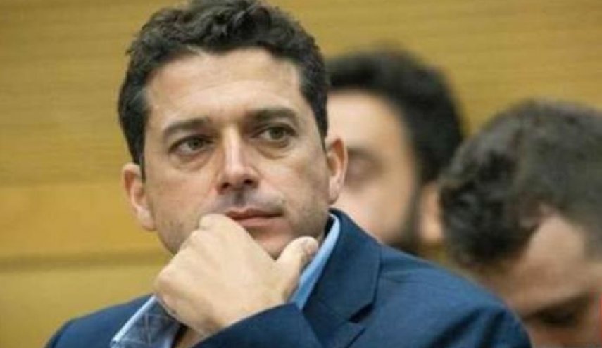 تعليق بذيء لوزير إسرائيلي اثر موافقة حماس على مقترح الهدنة