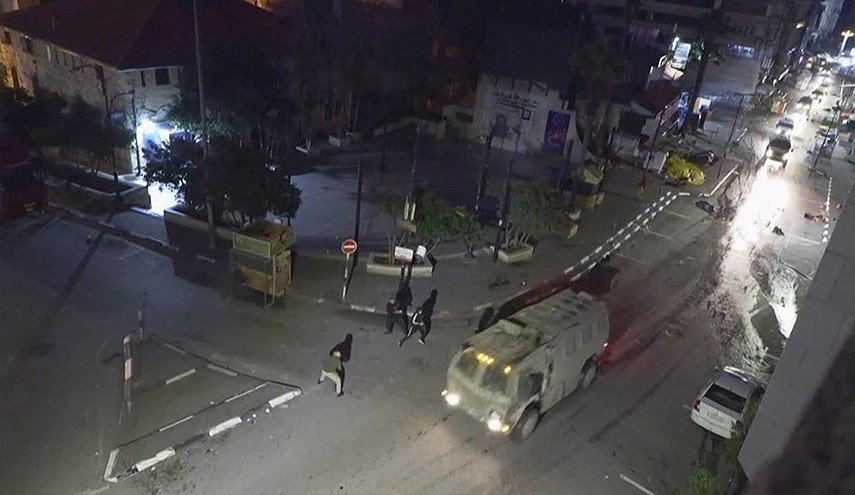 اقتحام رام الله والبيرة واعتقال 3 فلسطينيين بالخليل وبيت أمر وحلحول