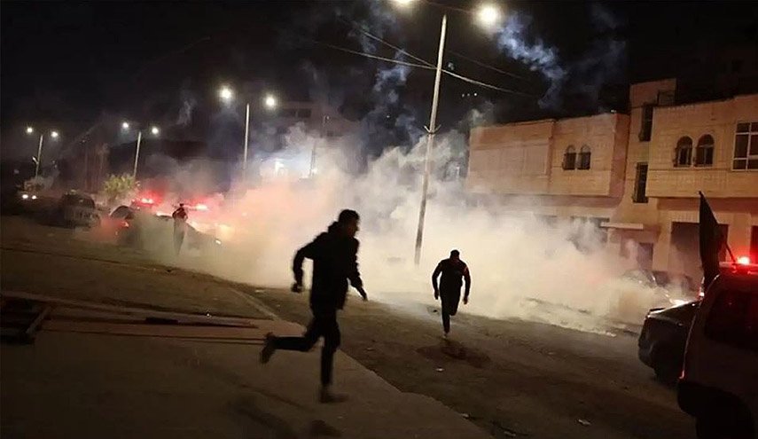 مواجهات في بلدة سنجل اثر اقتحامها من قبل قوات الاحتلال 