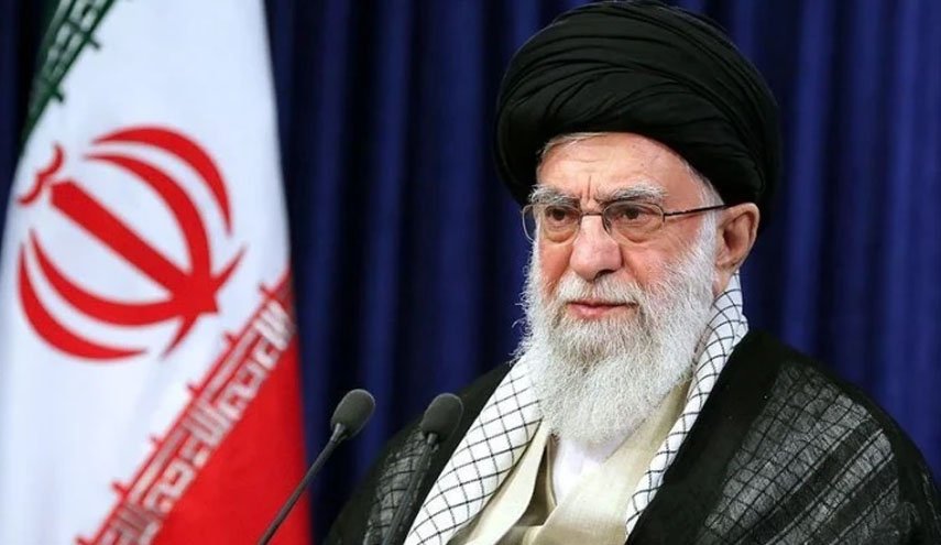 رهبر انقلاب درگذشت والده مجاهد بزرگ، «سید حسن نصرالله» را تسلیت گفتند