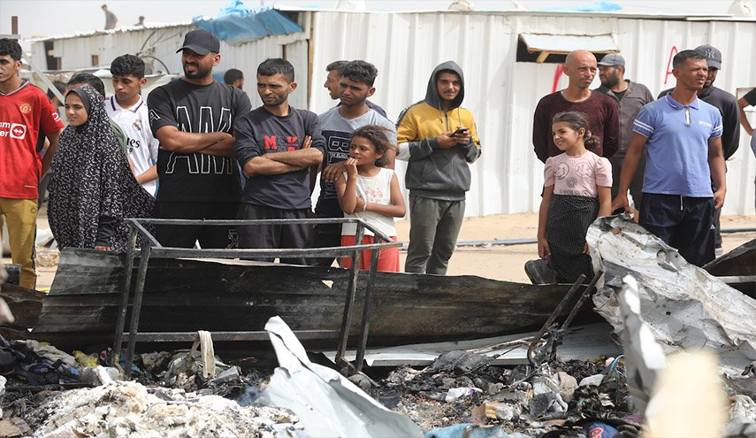 82 شهيدا في رفح في أقل من 100 ساعة على قرار العدل الدولية