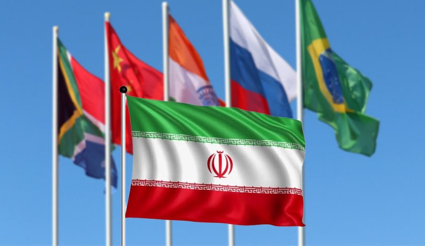 افسر اطلاعاتی سابق آمریکا: بریکس بزودی گروه جی ۷ را به چالش می‌کشد