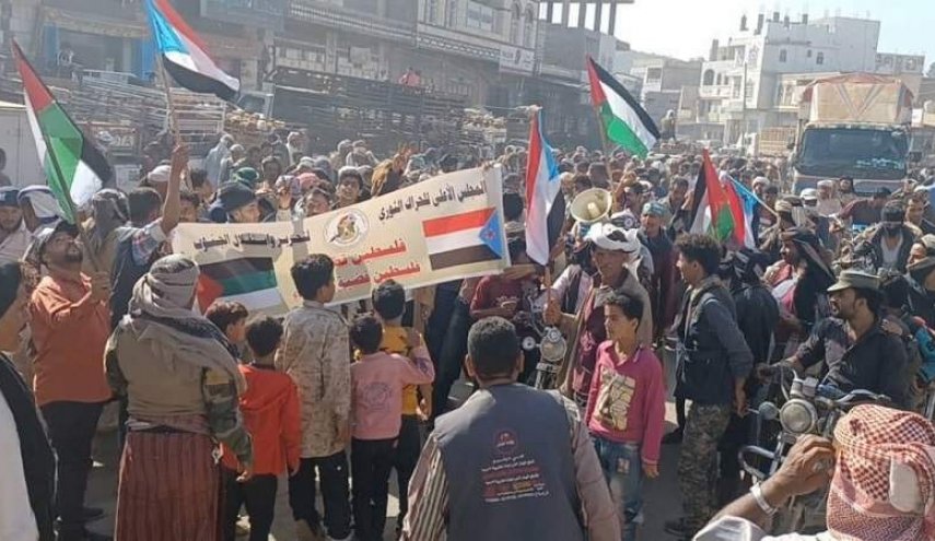 اهالي حضرموت يجددون الدعوة لطرد القوات الاجنبية من المحافظة