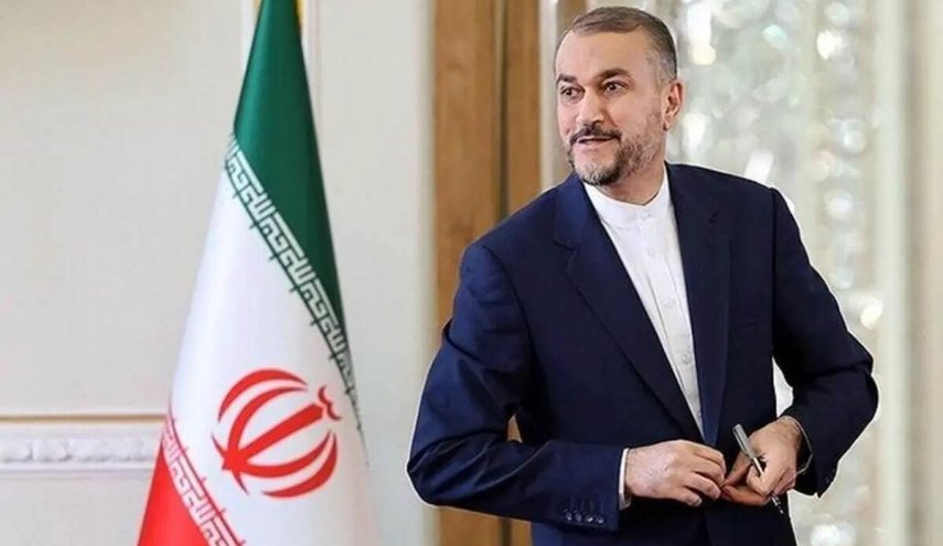 مزین شدن ساختمان برون مرزی به نام شهید امیرعبداللهیان + فیلم