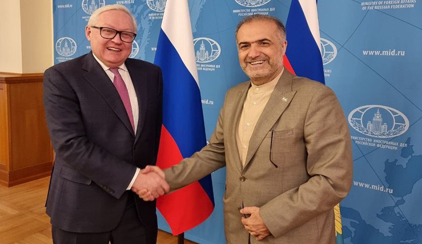 السفير الإيراني يناقش مع نائب وزير الخارجية الروسي القضايا الثنائية 
