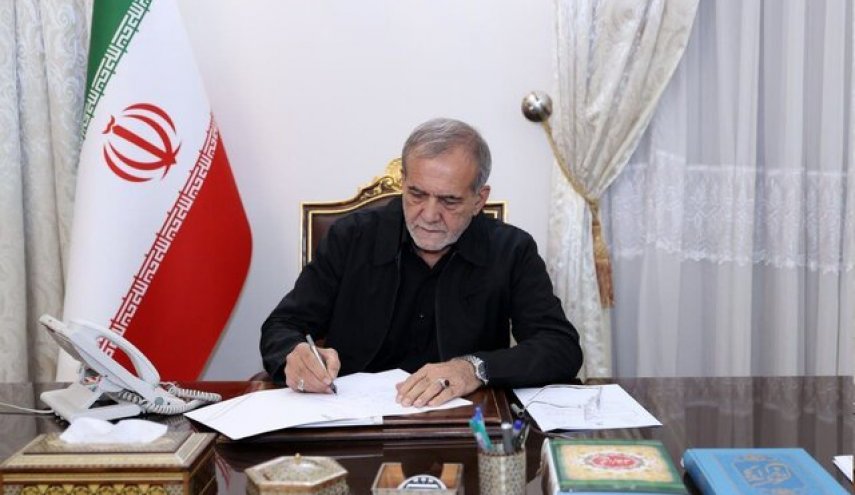 پزشکیان: مجامع جهانی و کشورهای اسلامی با حداکثر توان مانع از تکرار جنایات صهیونیست‌ها شوند
