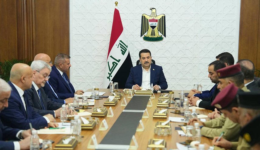  رئيس الوزراء العراقي يوجه بإدامة عمليات الإغاثة إلى غزة ولبنان
