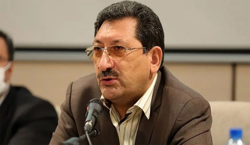 وزير الصناعة الإيراني يدعو نظيره الباكستاني لزيارة طهران