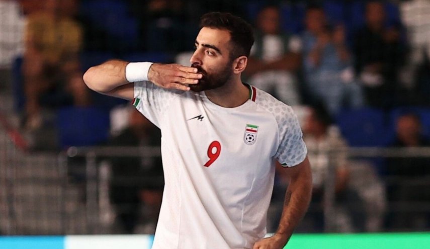 الإيراني عباسي يفوز بجائزة أفضل لاعب لكرة الصالات في آسيا