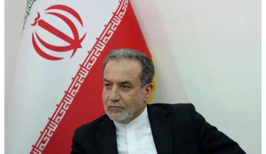 عراقچی: ایران حق دارد به اسرائیل پاسخ دهد اما تحولات منطقه را هم در نظر می‌گیرد
