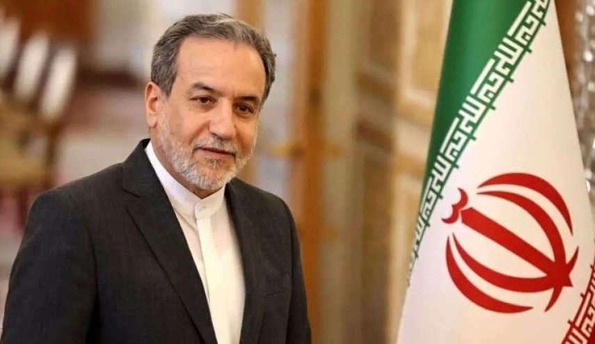 عراقچی: عازم دمشق هستم/ حامل پیام ایران به دولت سوریه هستم
