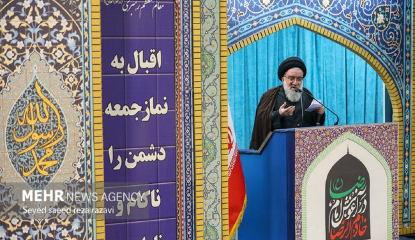 ائمه جمعه: حمایت ایران از محور مقاومت قطع‌ناپذیر است
