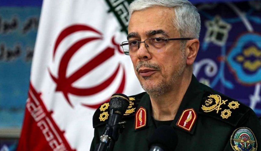 باقری: ناو شهید باقری یک پایگاه متحرک است/ دستاوردهای نظامی ایران بی‌نظیر است

