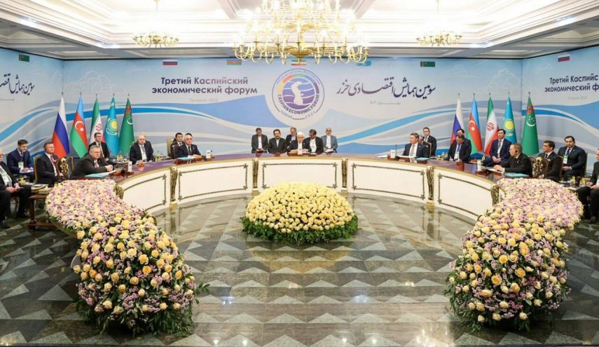 مجمع استانداران استان های ساحلی دریای خزر تشکیل شود/ پیشنهاد ایجاد مناطق مشترک آزاد تجاری