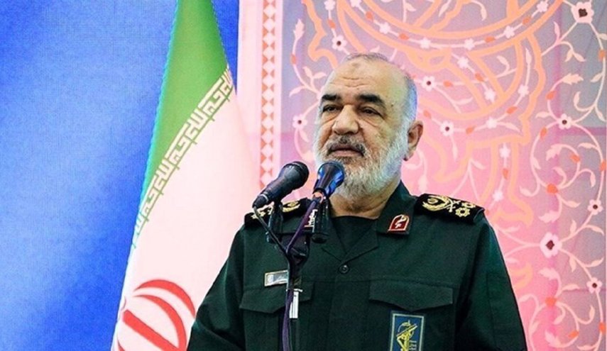 سلامی: شهید نصرالله راه جهاد را به جوانان نشان داده‌ است
