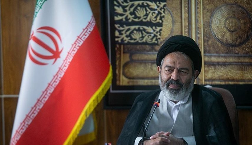 عربستان فضای مجازی زائران را رصد می‌کند/ مطلبی را برنتابند اخراج می‌کنند
