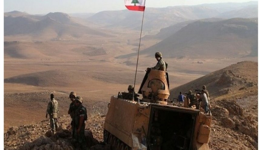 سفر وزیر دفاع لبنان به سوریه به تعویق افتاد