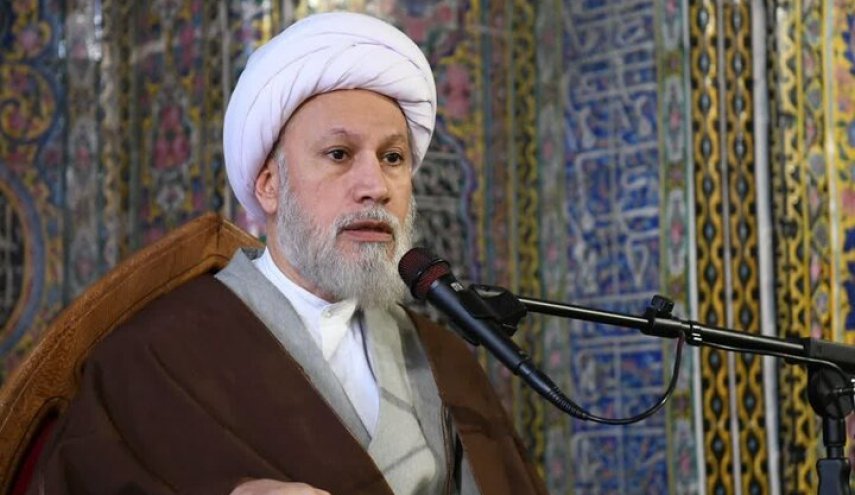  امام جمعه شیراز : بیداری جهانی حول محور قدس در حال رخ دادن است
