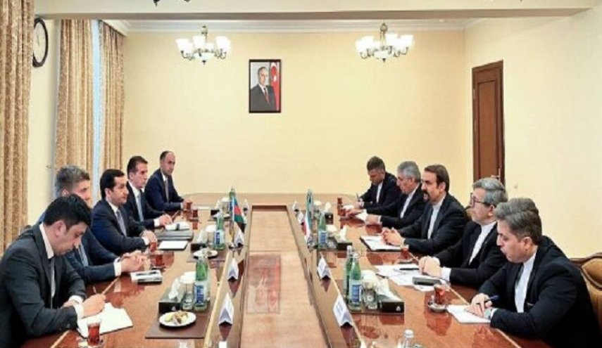 طهران وباكو تؤكدان على إكمال ممر الشمال-جنوب