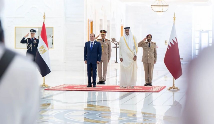 بیانیه سران مصر و قطر در حمایت از مذاکرات ایران و آمریکا در عمان
