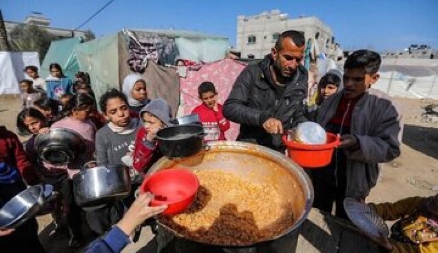 فعالان اسرائیلی به سیاست گرسنگی مردم غزه اعتراض کردند