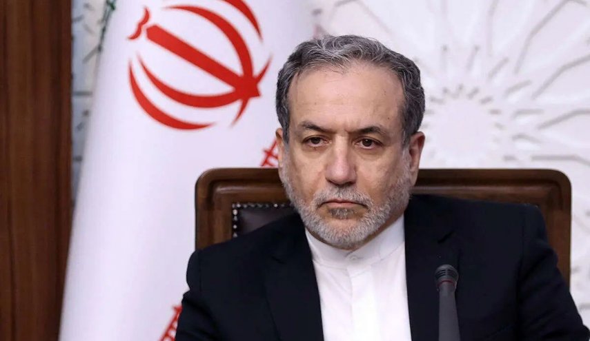 عراقچی: بی تردید به هر تهاجم احتمالی پاسخی محکم می‌دهیم