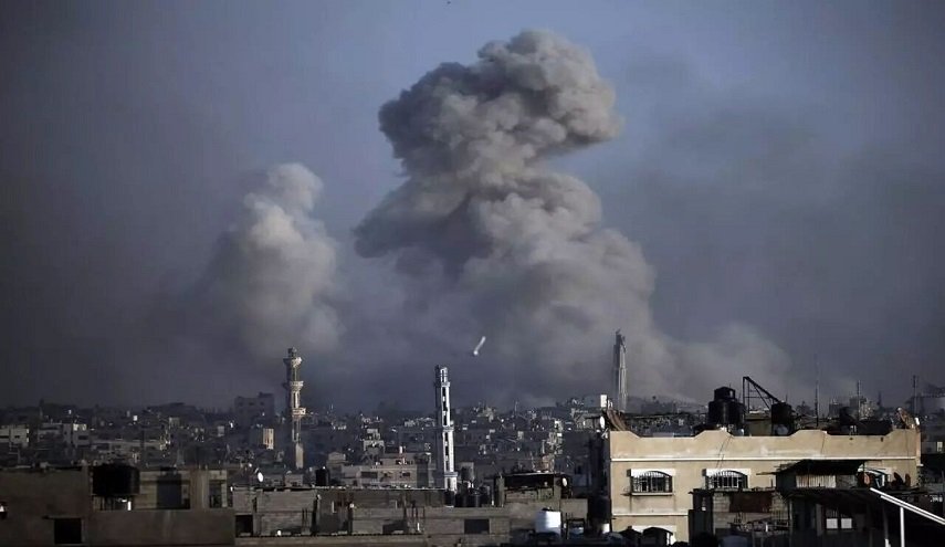 قتل عام بیش از ۳۰ فلسطینی بر اثر بمباران غزه