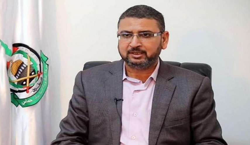 مقام حماس: عباس هیچ مشروعیتی برای بحث در مورد سلاح‌های مقاومت ندارد