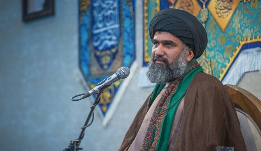 جشن کیلومتری غدیر در تاریخ سابقه نداشته و بزرگ‌ترین جشن غدیر ماست