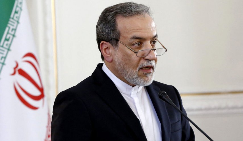 عراقچی: وزارت امور خارجه آماده هم‌افزایی با نیروهای مسلح کشور است
