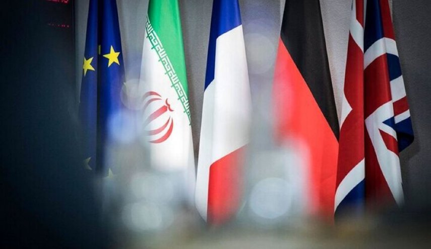 رویترز: تروئیکا مکانیسم ماشه را علیه ایران فعال کرد
