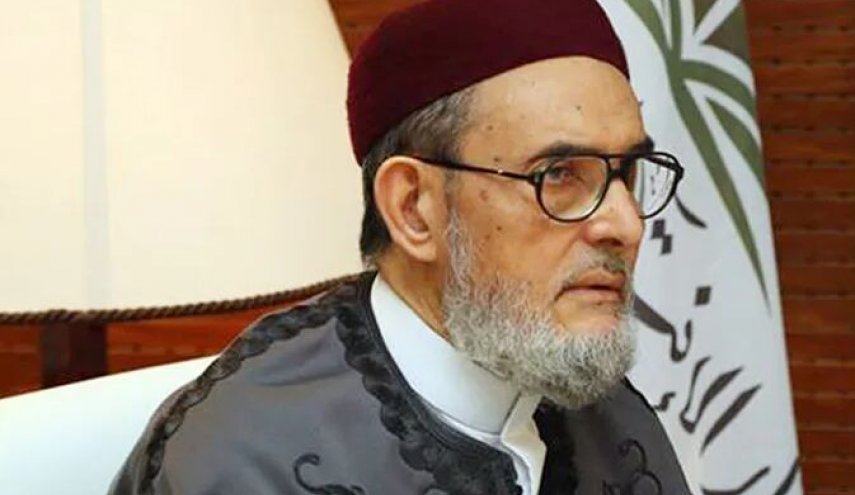 مفتی لیبی: حکام عرب دست ملت‌ها را در زمینه یاری مردم غزه بسته‌اند