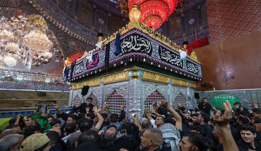 العتبة العسكرية: 4 ملايين زائر يحيون ذكرى استشهاد الإمام العسكري 
