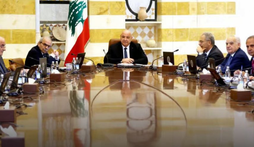 وزیران حزب الله و جنبش امل جلسه هیات دولت لبنان را ترک کردند
