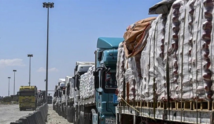 6 هزار کامیون کمک همچنان پشت دروازه های غزه
