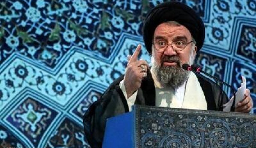 آیت‌الله خاتمی: اگر دشمن آسیبی بزند، روزگارش شب سیاه خواهد شد