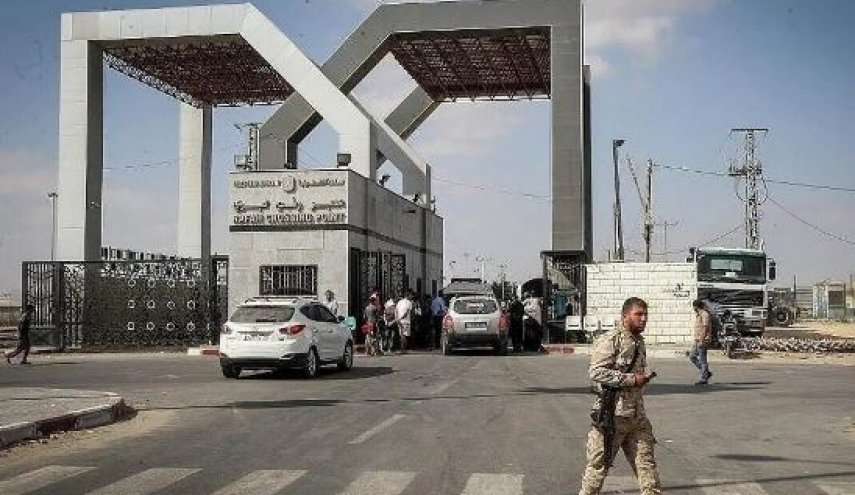 گذرگاه رفح باز شد؛ آغاز عبور منظم فلسطینیان غزه از گذرگاه با ظرفیت محدود روزانه+ فیلم