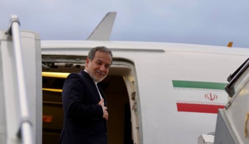عراقچی عازم ژنو شد