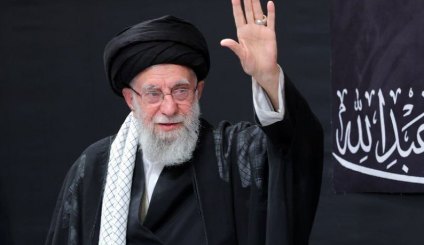 رهبر معظم انقلاب به شهادت رسیدند