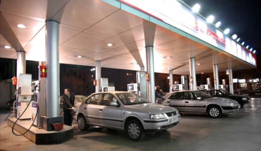 سخنگوی جایگاه‌داران بنزین: سوخت به‌اندازه کافی موجود است