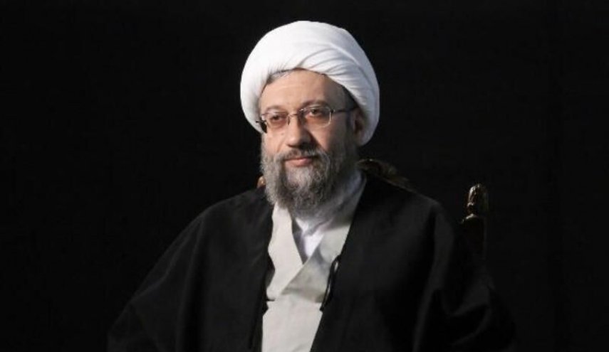 آملی لاریجانی: ‏آمریکایی‌ها دست و پای باطل نزنند