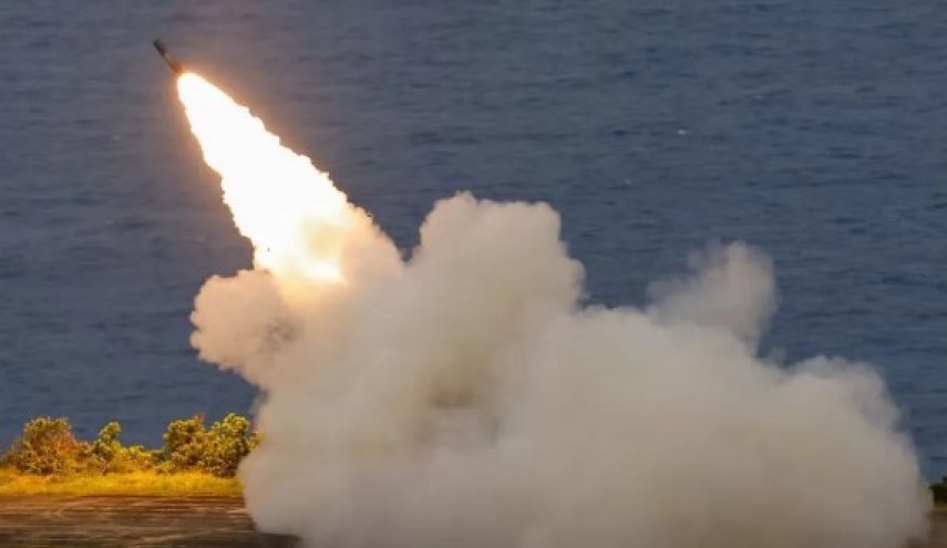یک منبع آگاه در گفتگو با العالم: شلیک موشک‌های هیمارس آمریکا از جزیره بوبیان کویت به ایران در جنگ تحمیلی اخیر