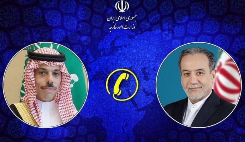 رایزنی وزیر خارجه ایران با همتای سعودی در باره تحولات منطقه