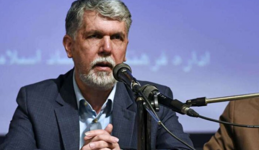 صالحی: خارک، خار چشم دشمنان این مرز و بوم خواهد ماند