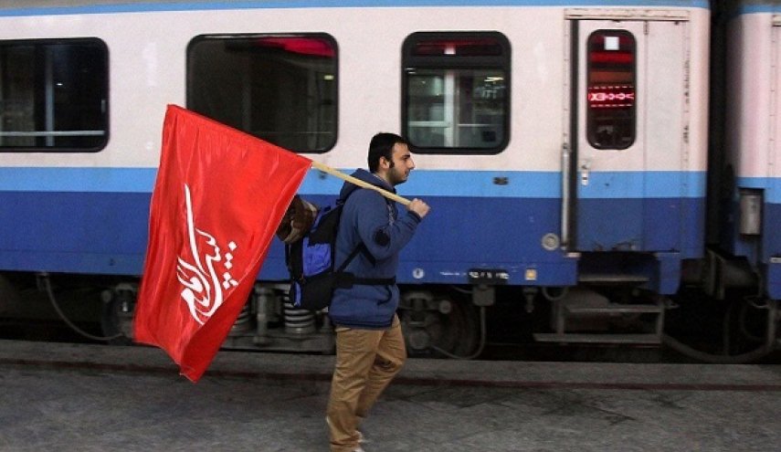 آغاز فروش بلیت قطار مراسم تشییع رهبر شهید از ساعت ۱۴ امروز 